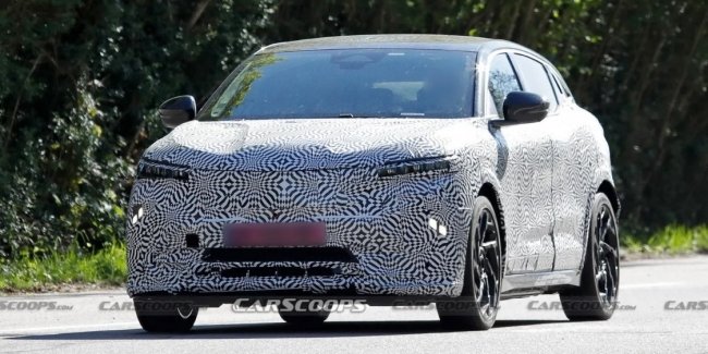 Renault ����� ��������� Megane E-Tech