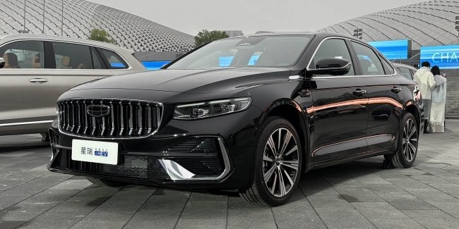 Geely ��������� ������ ����������� ����������� Preface i-HEV Smart Hybrid