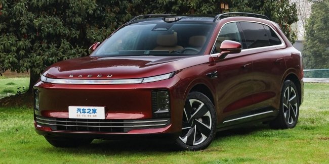 Chery ������ �� ����� �������� Exeed EX7