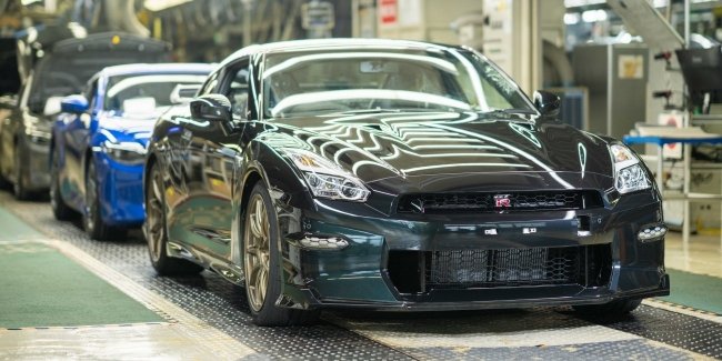 Nissan ��������� �������� ������ �������� ���������� GT-R