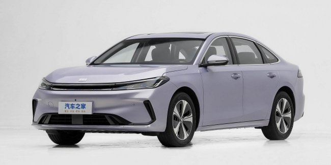 � ���� �� ����� ������ Geely Galaxy A7 EV �� Galaxy A7 EM