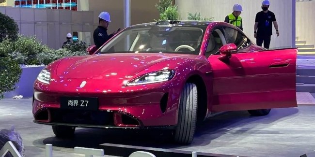 ������� Huawei ������� ������ ���� �� ����� �� ������� ���������