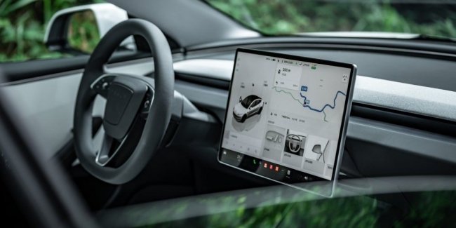 Tesla ������ ��������� �������� ���� ������� �������� FSD