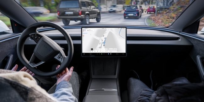 Tesla �������� ��������� �������� ��� ������ �����