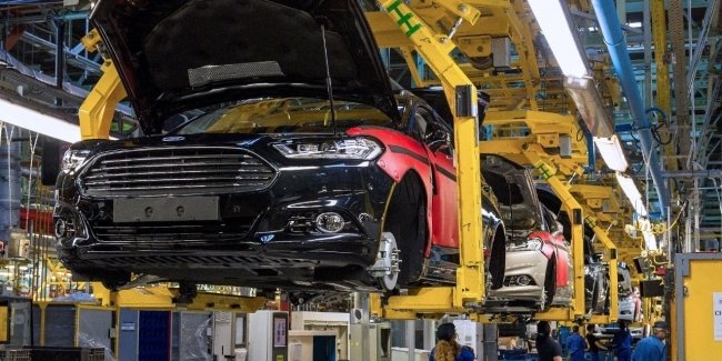 ����� Ford � ������� ���������� �� �������� Geely