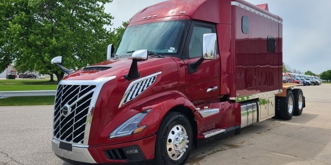 ����� Volvo VNL ����������� �� ���-������