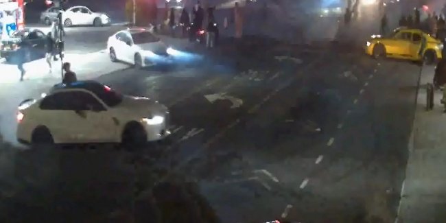 ������ ���-����� ������������ 22-������ ���� BMW ������� �������� ���� � ����������