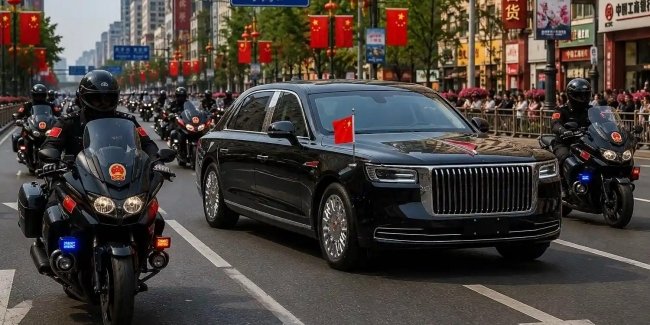 �� ����� �������� ������ ����� ����� ѳ �������: ��������� Hongqi N701