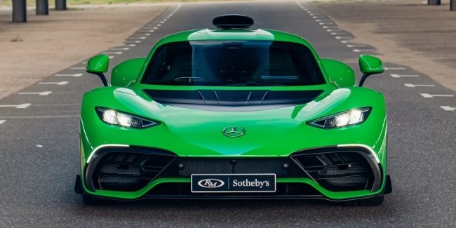 г������ Mercedes AMG One �������� ������������ �� ��������� �� ��