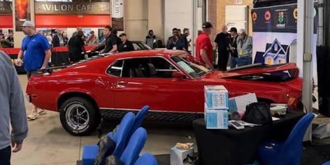 ����������� Ford Mustang 70-� �������� � ��� ������ �� ��� ������� �� ��������