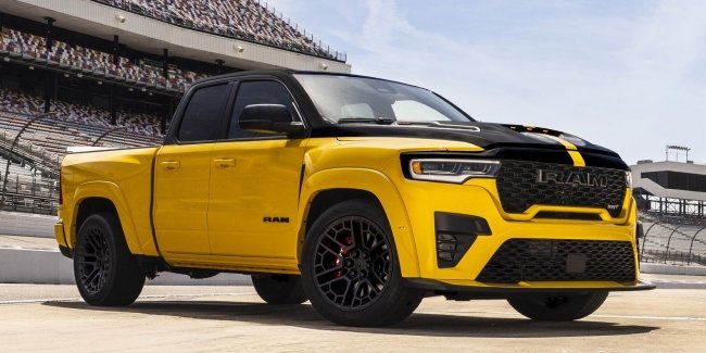 ������� Ram 1500 Rumble Bee ������� 777-������� V8