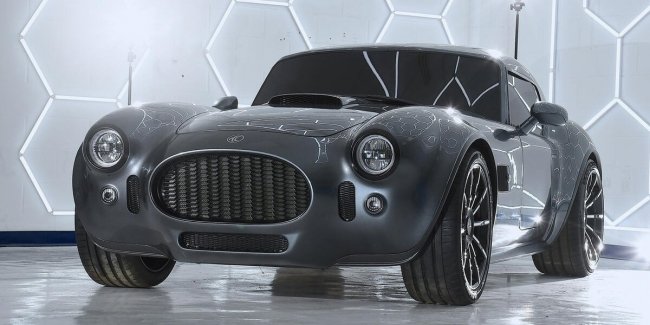 ���������� AC Cobra �������� ����� � ����� ����