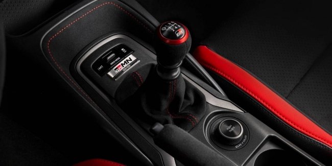 ����������� Toyota ������������ ��������� ������� �������