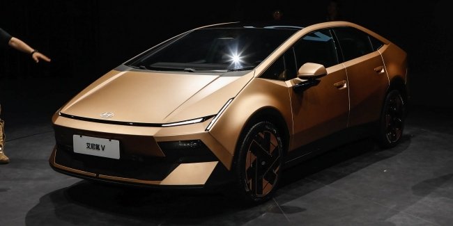 �������� Hyundai �������� ��������� ������ ����������� Ioniq V
