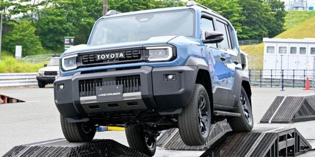 Toyota ���������������� ���������� ��������� ������ Land Cruiser FJ