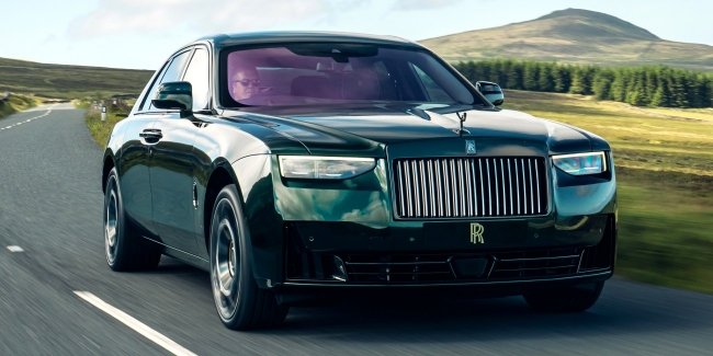 Rolls-Royce ���������� ������������ ����� Ghost Black Badge Tourist Trophy