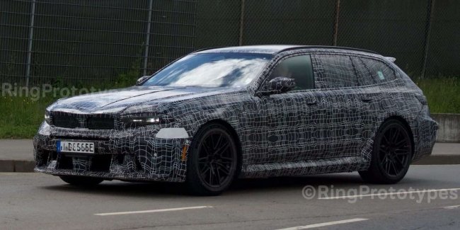 BMW ��������� ��������� ���������� M5 �������� ������������