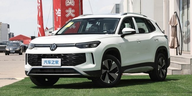 Volkswagen Tayron L PHEV ������� � ������ � ����