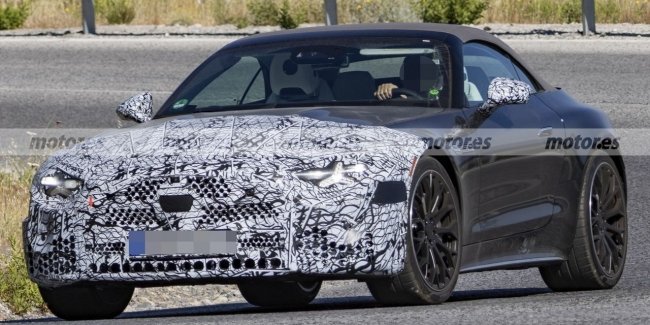 ����� Mercedes-AMG SL 2027 ������� �� ��� �����