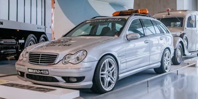 Mercedes-Benz ������� ����������� �������� ��������� C 32 AMG Official FIA F1