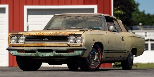 ������� �������� Plymouth GTX ������� � 100 000 ������