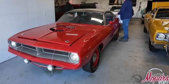 �������� ��������� �������� Plymoutn Barracuda 1970 ���� � ������ �����