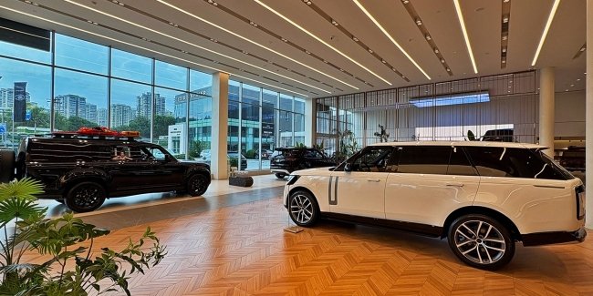 Jaguar Land Rover �������� ����������� ��������� � ����