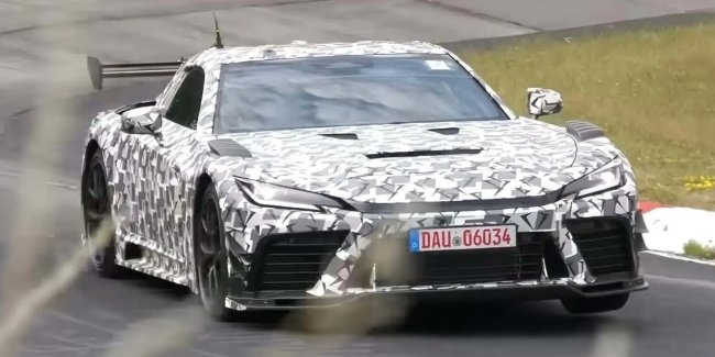 Toyota ������ �� ����� ��������� �������� GR GT