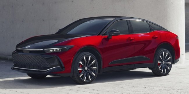 Toyota ������� ����������� �����-�������� Crown