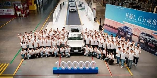 ������� ������ ��������� Geely Monjaro ���������� ���� ������ ���������