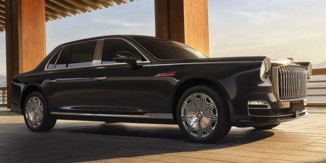 ������ ��������� ������-������ Golden Sunflower � ���� ������ ����������� ������ Rolls-Royce