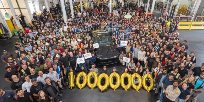 � ��� �������� �������� 10-��������� ������������ Tesla