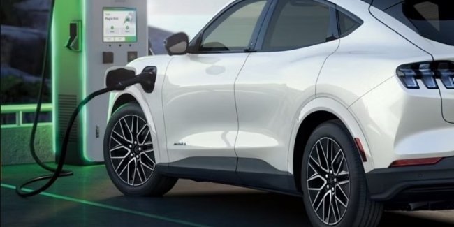 GM � Ford ��������� ������������ ����������� � �����������