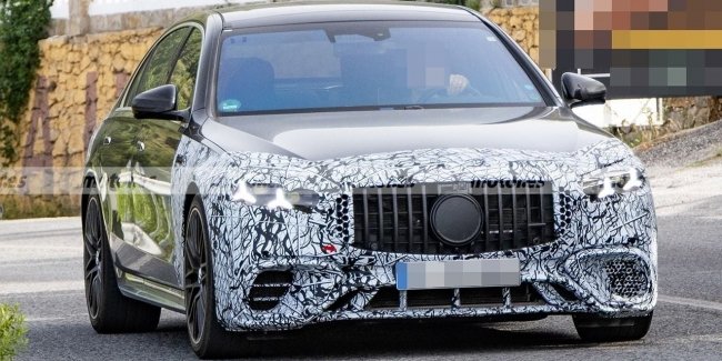 ����� Mercedes-AMG S 63 ������� �� ������
