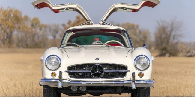 ϳ��������� �������� Mercedes ������� �� ����� ������ Ferrari