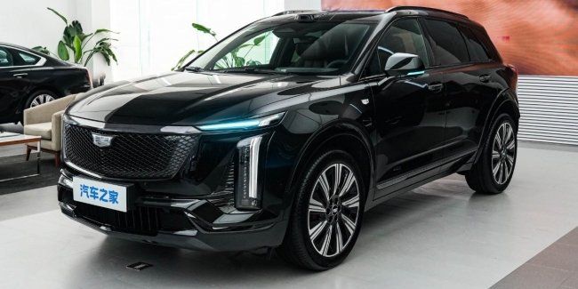 Cadillac ������� ����� XT5 PHEV � ����