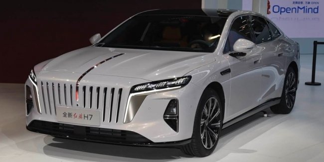 FAW ��������� ��������� ���������� ����� Hongqi H7