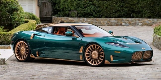 ����� �������� Spyker C8 Preliator XXV �������� �� ������������� ����� � �������