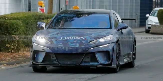 Denza ���� ������������� Z9 GT