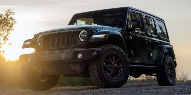 Jeep Wrangler ������� ���������� ����� Smoky Mountain