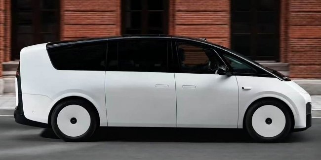 ����������� ���������� ������ ������� Li Auto Mega
