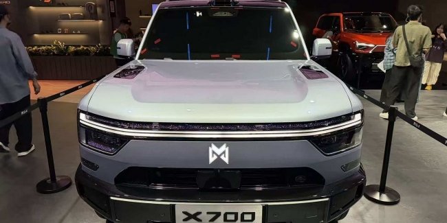 Dongfeng �� Huawei �������� ���������������� ������������ Mengshi X700