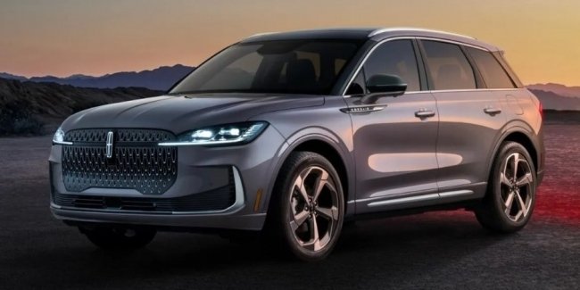 ��������� Lincoln Corsair ����������� � ���� ��� ���