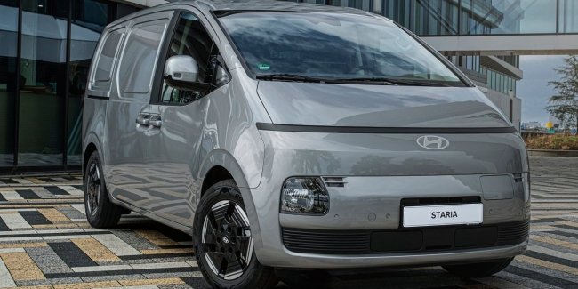 ������ Hyundai Staria ������� ���������� �����