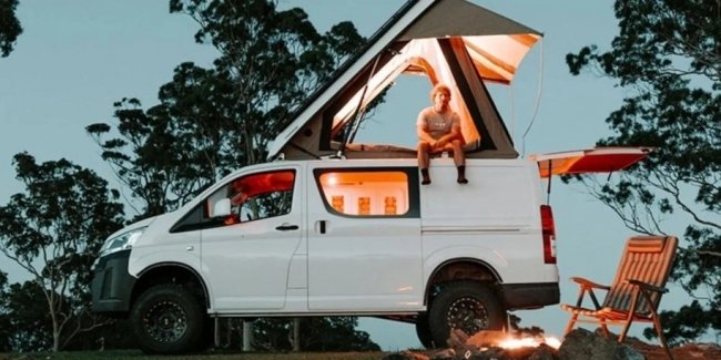 Toyota Hiace ����������� �� ������������ ������