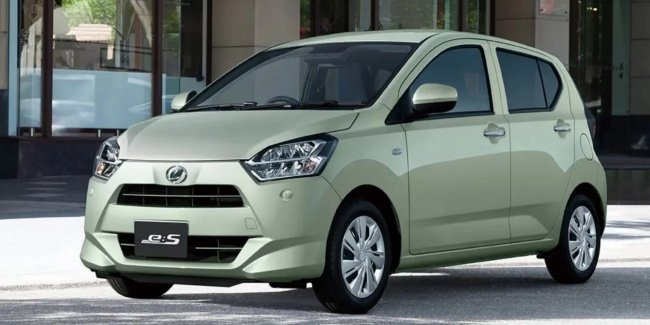 Daihatsu ������������� ���-��� Mira e:S