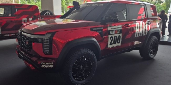 ����� Mitsubishi Pajero ������� ������������ ����� Rally Concept