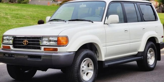 ��������� ����� Toyota Land Cruiser 1997 ���� ��������� �� ������