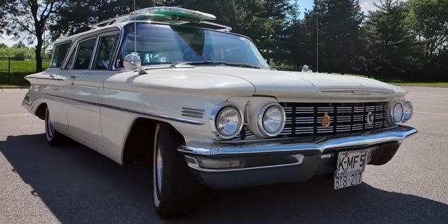 � ����� ������� �������� Oldsmobile Super 88 Fiesta 1960 ����