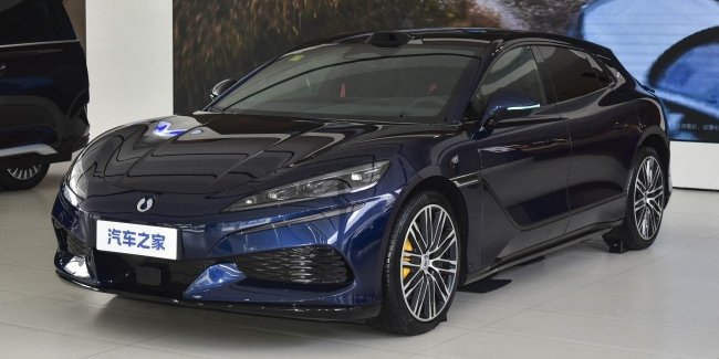 ���� ����� Denza Z9 GT ����� ������ �����������